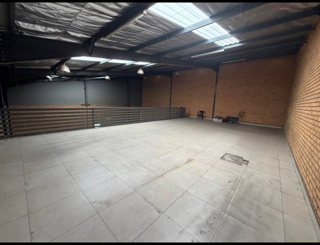 INDUSTRIAL PROPERTY TO RENT IN SUNDERLAND RIDGE